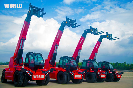 Vorkheftruck van het wereld5ton de Ruwe Terrein met Certificatie Telescopische Manager