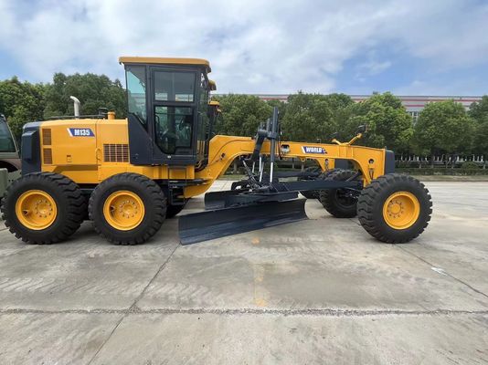 Motorgrader voor zwaar materieel M135 6 vooruit en 3 achteruit airconditioning