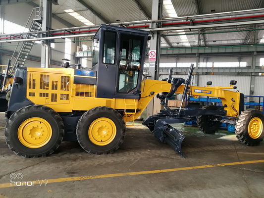 De Motornivelleermachine van Cummins 6BT5.9 met 3658mm de Landbouwgrond van de Bladlengte 135HP het Nivelleren