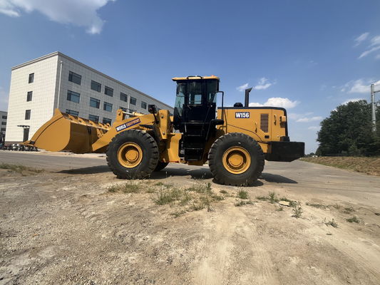Grote voorkant lading met Cummins of Shangchai of Weichai Engin 2.5-3.6 cbm emmer