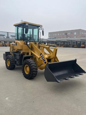 Krachtige Kleine Emmertrekker met 33kW/2400rpm Nominaal Vermogen en 267mm Min. Bodemvrijheid